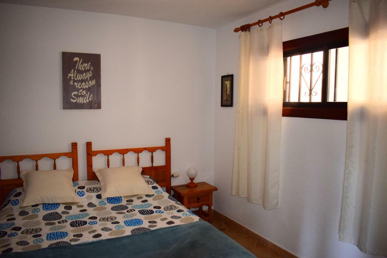 Sunny Summerland Los Cristianos, Ap With City And Ocean View ロスクリスティアーノス エクステリア 写真