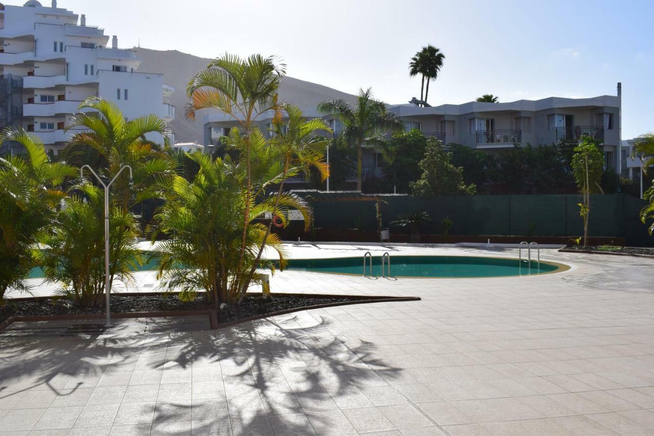 Sunny Summerland Los Cristianos, Ap With City And Ocean View ロスクリスティアーノス エクステリア 写真